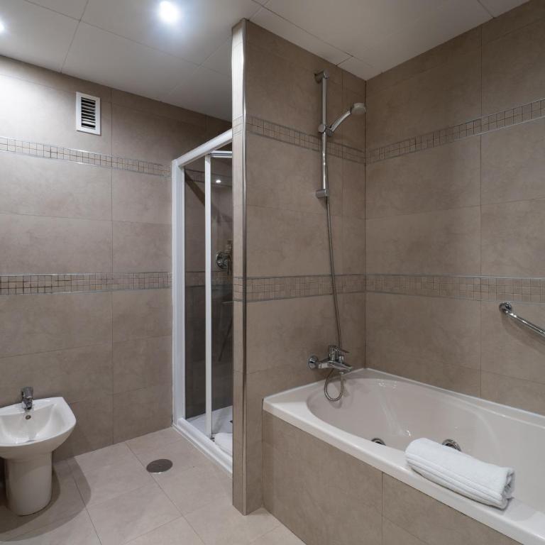 Hotel MS Maestranza Málaga Centro - Habitación Doble Superior - 4