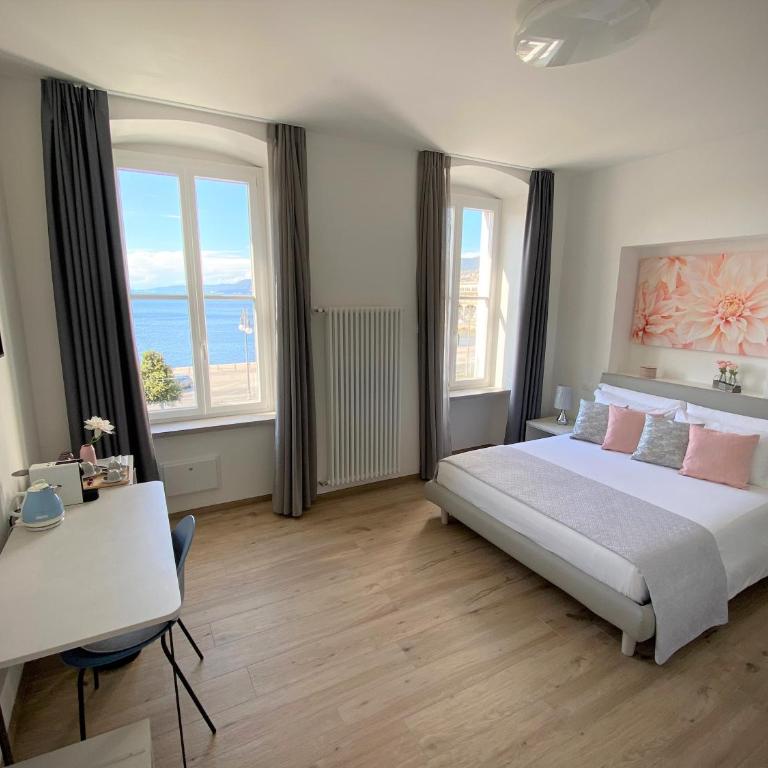 Five Flowers Guest House - Camera Matrimoniale con Vista Mare - 2
