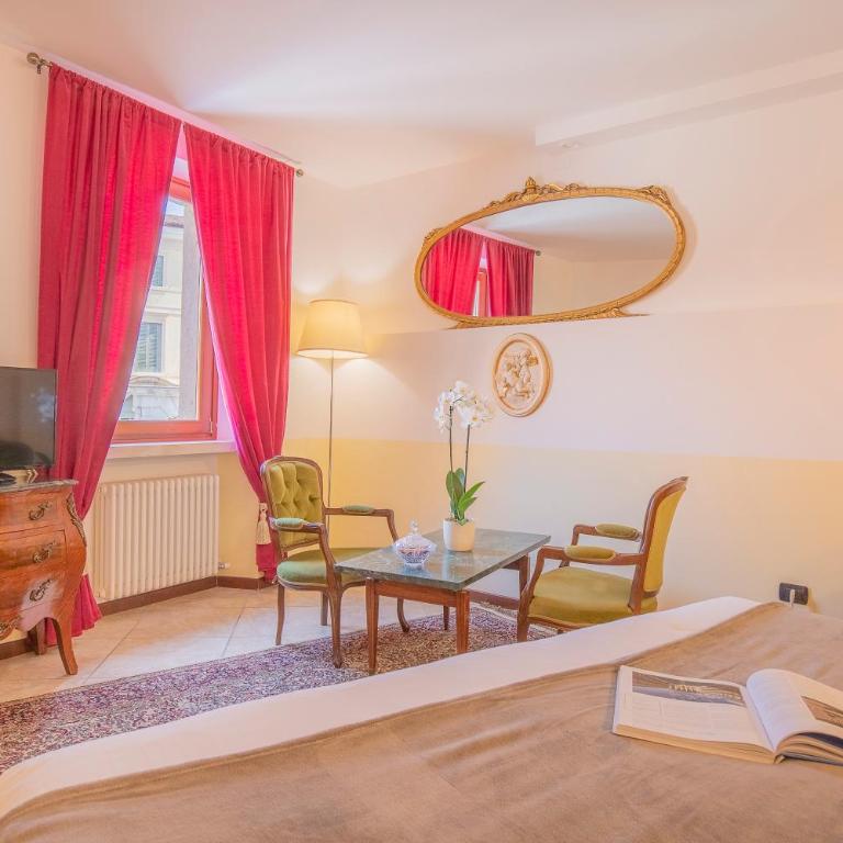 Corte Realdi Castelvecchio Verona - Deluxe King Room with Castle View - 6