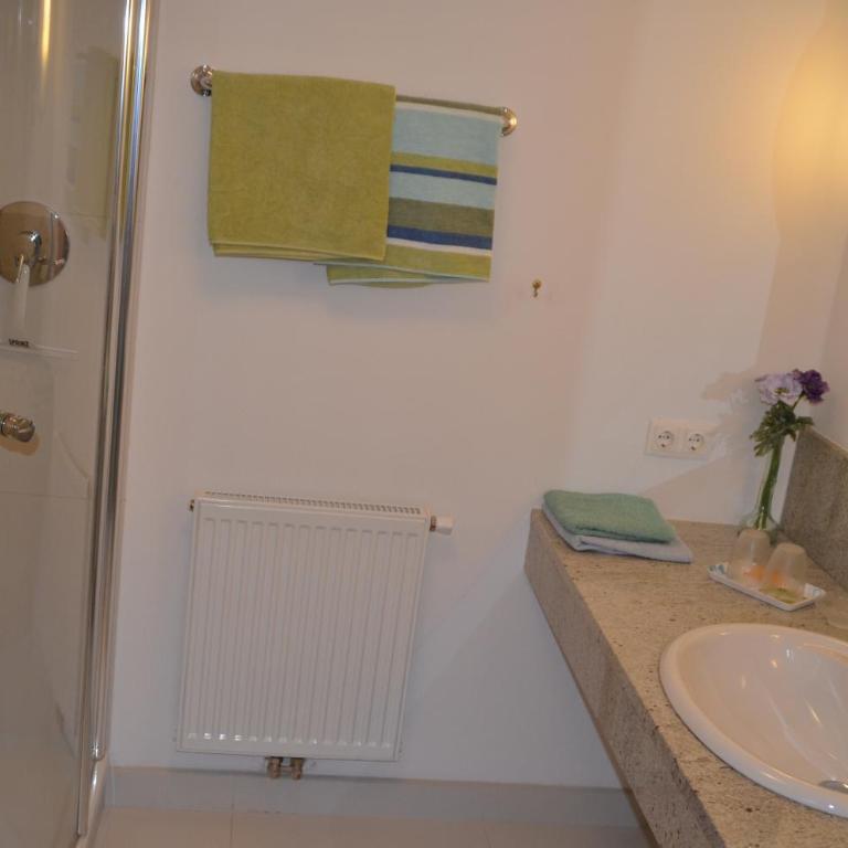 Pension Kirchbrugger - Doppelzimmer - 5