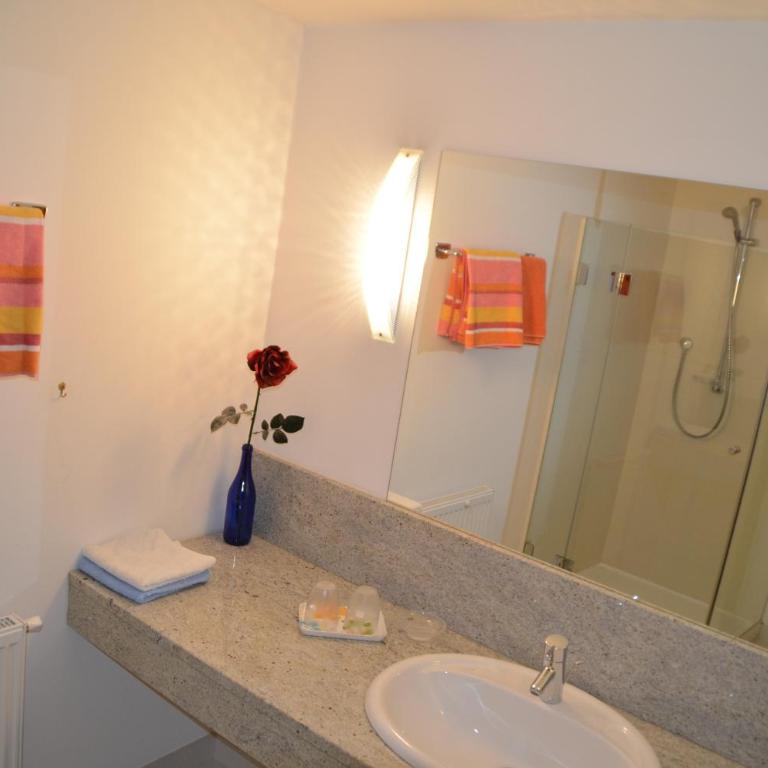 Pension Kirchbrugger - Doppelzimmer - 6