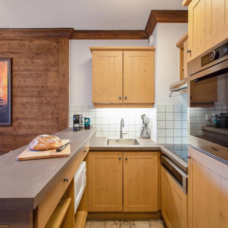 Résidence Pierre & Vacances Premium Arc 1950 Le Village - Appartement Supérieur 1 Chambre - Accès à la Piscine Extérieure (4 Personnes) - 1