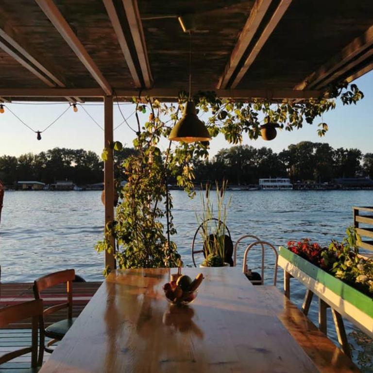 En ChillAda River house - One-Bedroom House - 35