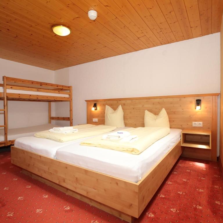 T3 Alpenhotel Garfrescha - Apartment mit Blick auf die Berge - 6