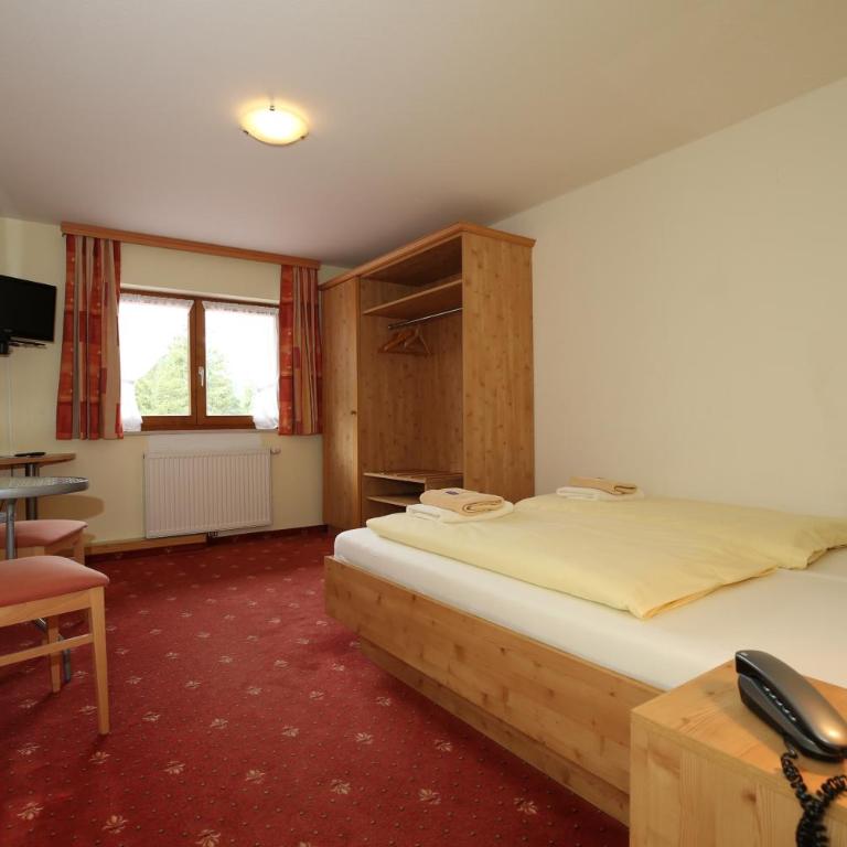 T3 Alpenhotel Garfrescha - Einzelzimmer - 3
