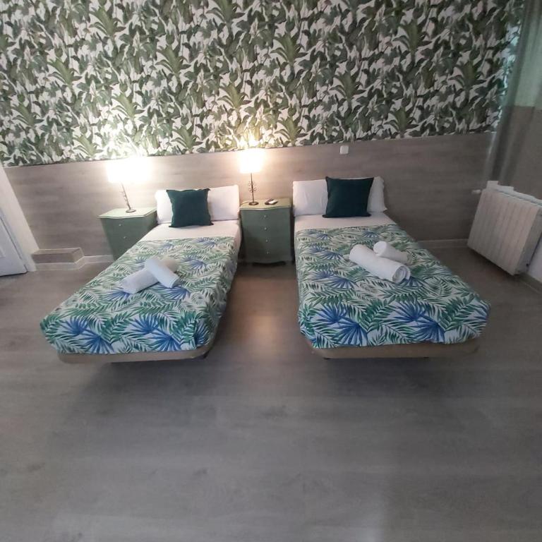 Hostal Escala Suites - Twin Room - 8