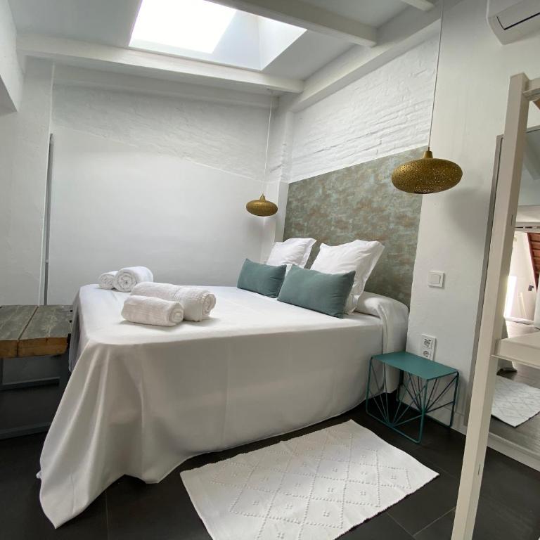 Ático Suite con terraza totalmente privada en pleno centro histórico de Sevilla - Deluxe Queen Studio - 12