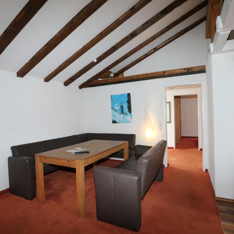 T3 Alpenhotel Garfrescha - Apartment mit Blick auf die Berge - 3