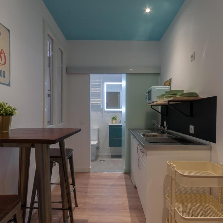 ºPS New Atocha Studio º - Apartment - 8