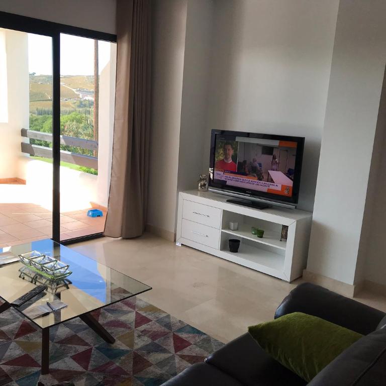 Lotus Marco - Two-Bedroom Apartment - 8