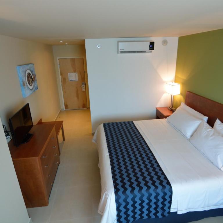 Holiday Inn Express Cabo San Lucas by IHG - Habitación Estándar - 4