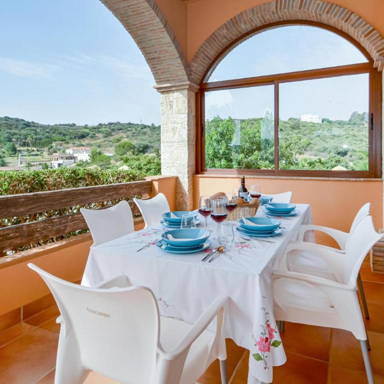 Nice Home In Estepona - Casa de Vacaciones de 6 dormitorios - 2