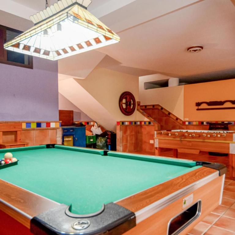 Nice Home In Estepona - Casa de Vacaciones de 6 dormitorios - 9