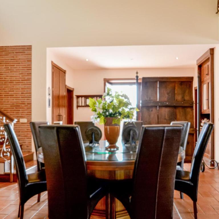 Nice Home In Estepona - Casa de Vacaciones de 6 dormitorios - 27