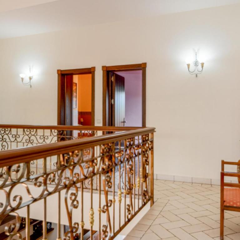 Nice Home In Estepona - Casa de Vacaciones de 6 dormitorios - 34