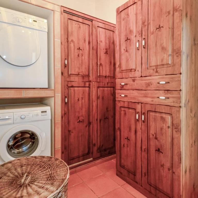 Nice Home In Estepona - Casa de Vacaciones de 6 dormitorios - 33