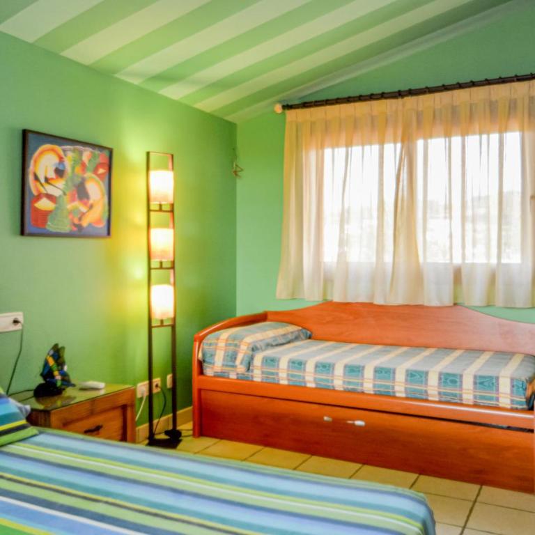 Nice Home In Estepona - Casa de Vacaciones de 6 dormitorios - 44