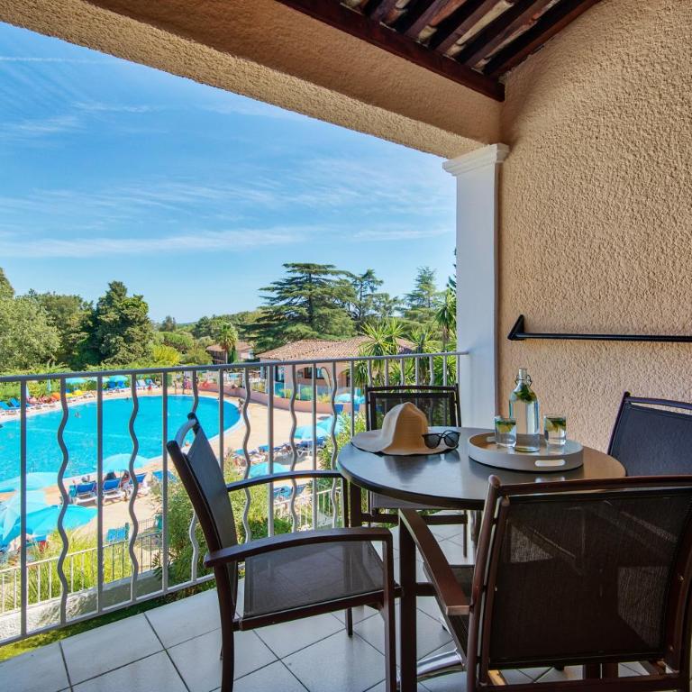 Résidence Pierre & Vacances Les Parcs de Grimaud - Appartement 1 Chambre avec Terrasse ou Balcon (4 Personnes) - 6