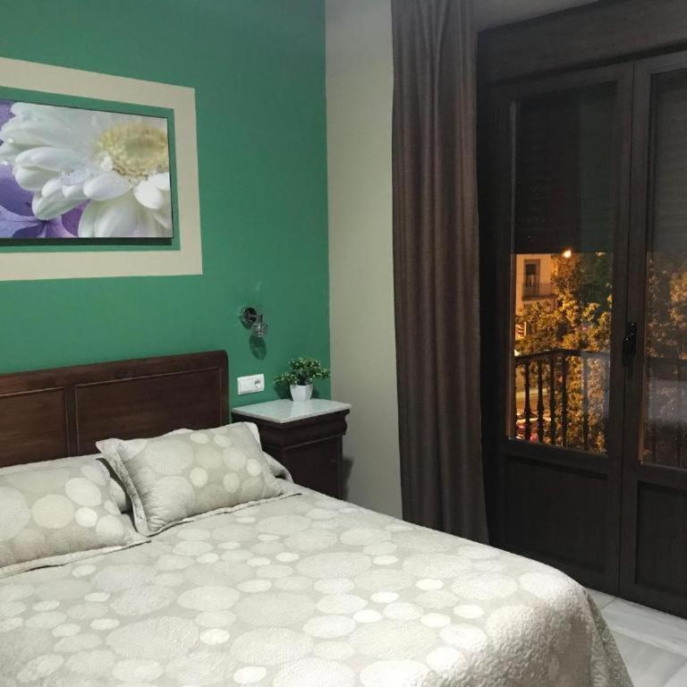Hostal Puerta Carmona - Habitación Doble con balcón - 20