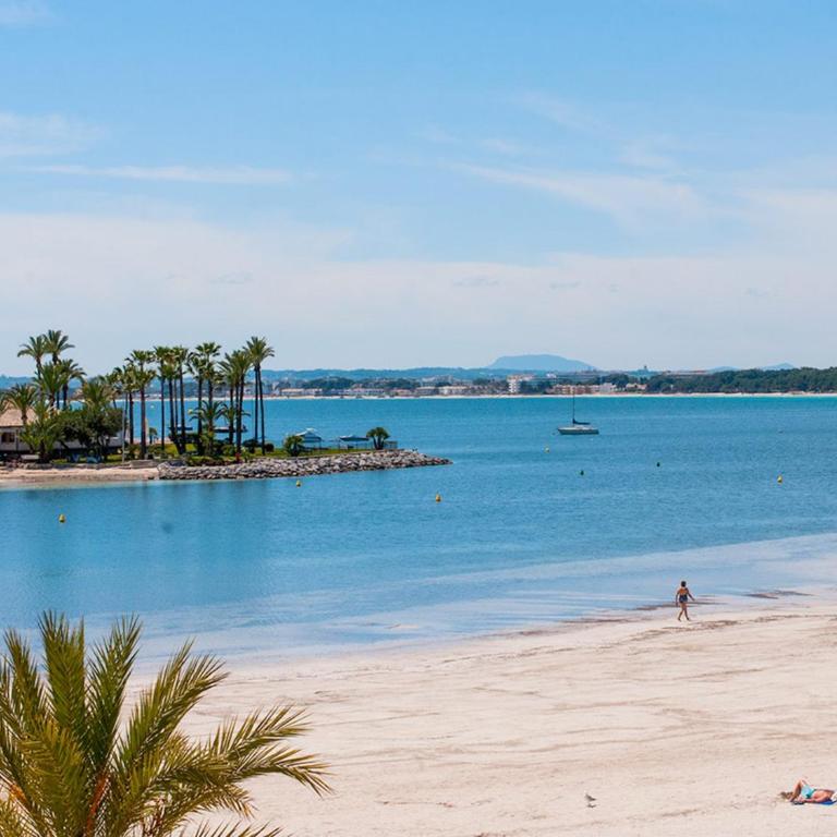 Apartment Xara Torres, at the Beach of Alcudia - Three-Bedroom Apartment - 5