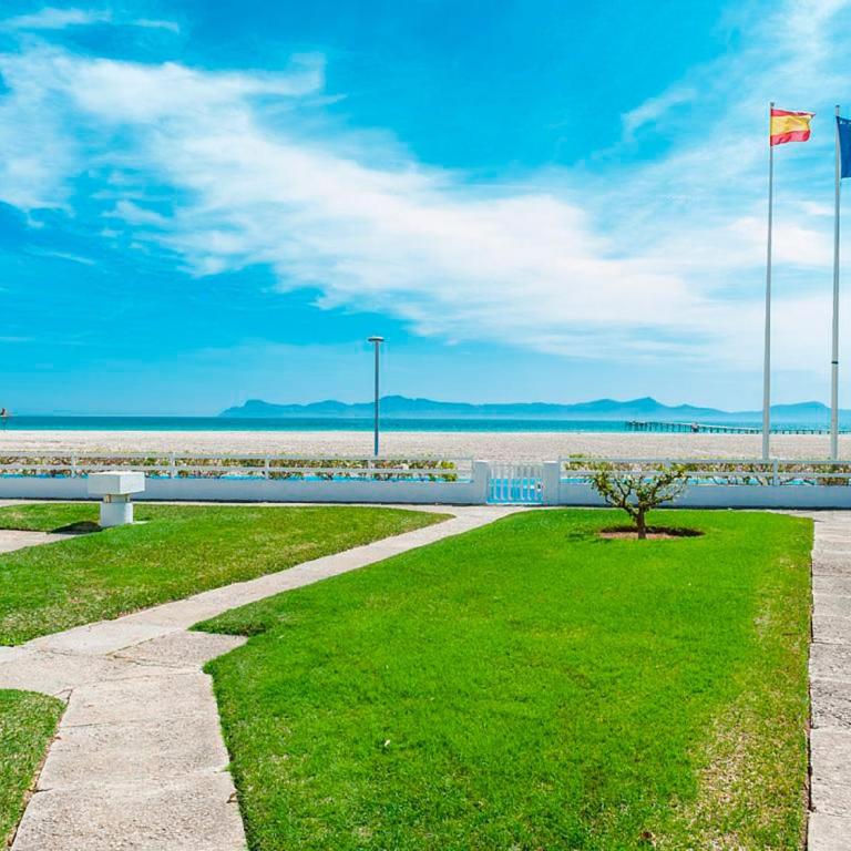 Apartment Oiza Sand Castle 24 at Alcudia Beach, WIFI and aircon - Apartamento Estudio con vistas al mar - 5