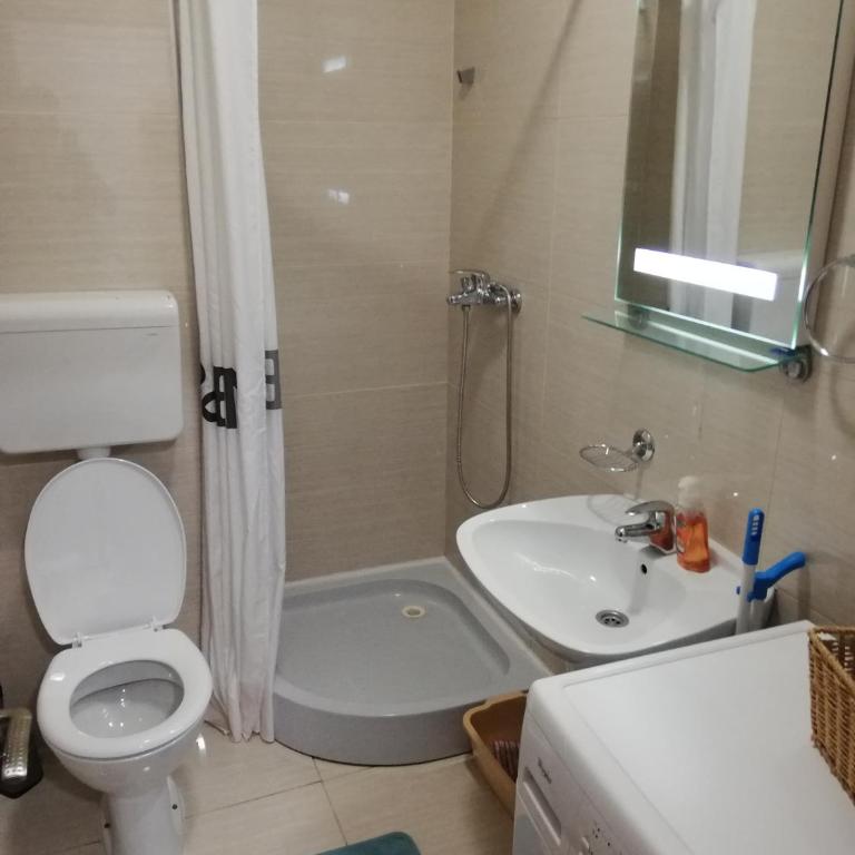 Smiley 2 - Subotica Centar - One-Bedroom Apartment - 19