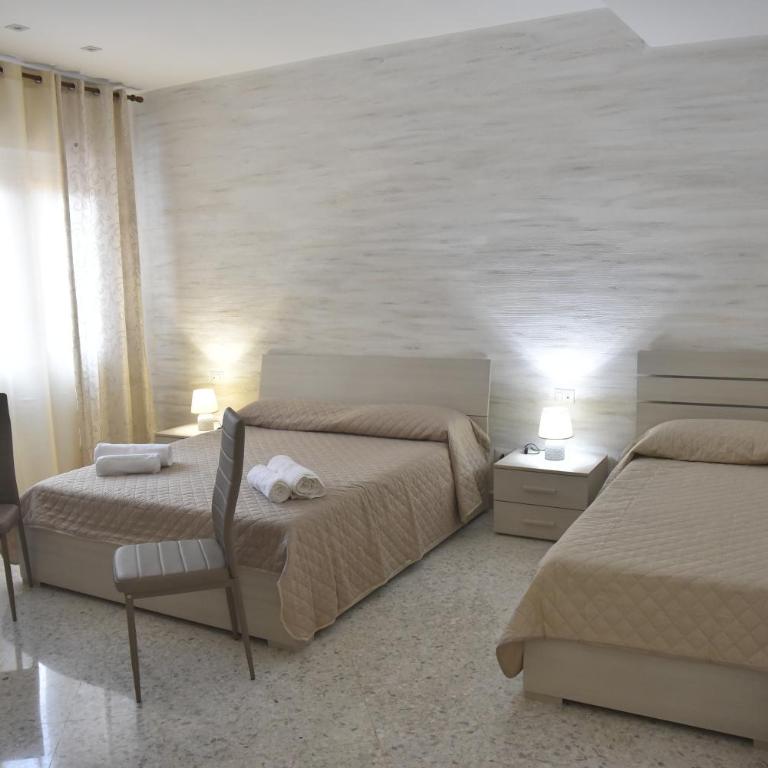 B&B Stella - Triple Room with Private Bathroom - 1