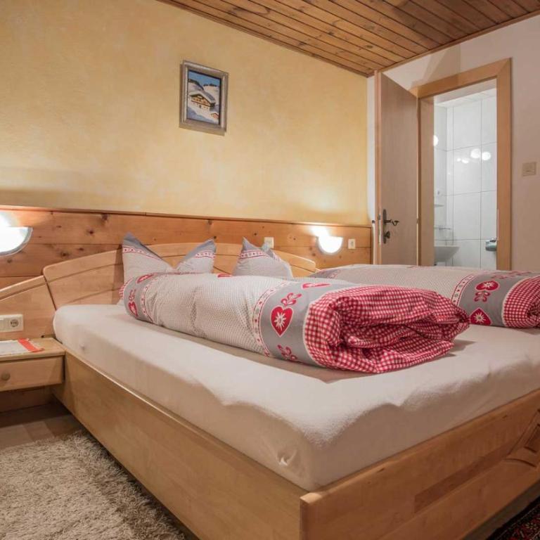 Gästehaus Elfi - Standard Apartment mit 2 Schlafzimmern und Balkon - 6