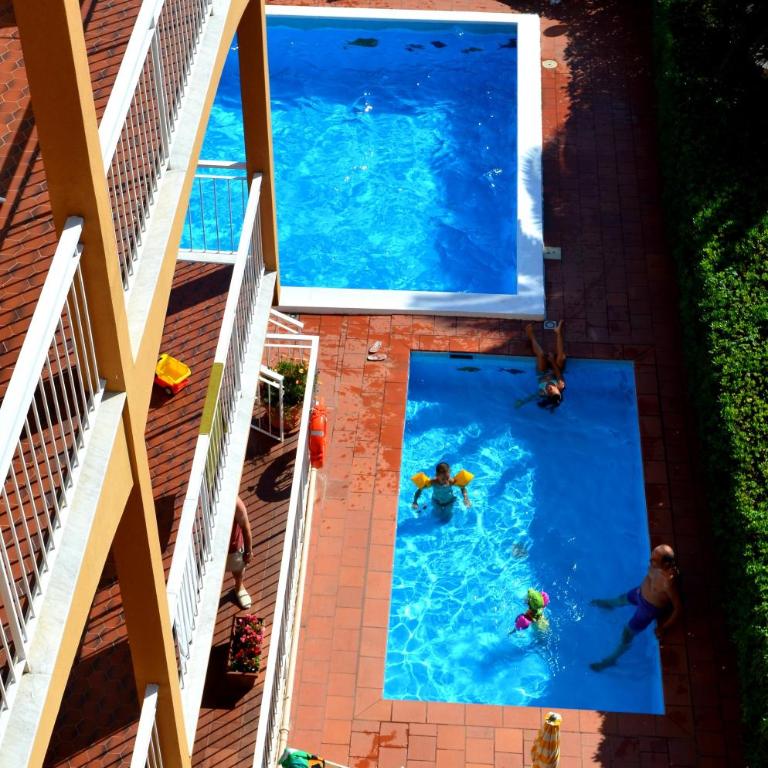 Residence Orchidea - Large One-Bedroom Apartment with Pool View - 12