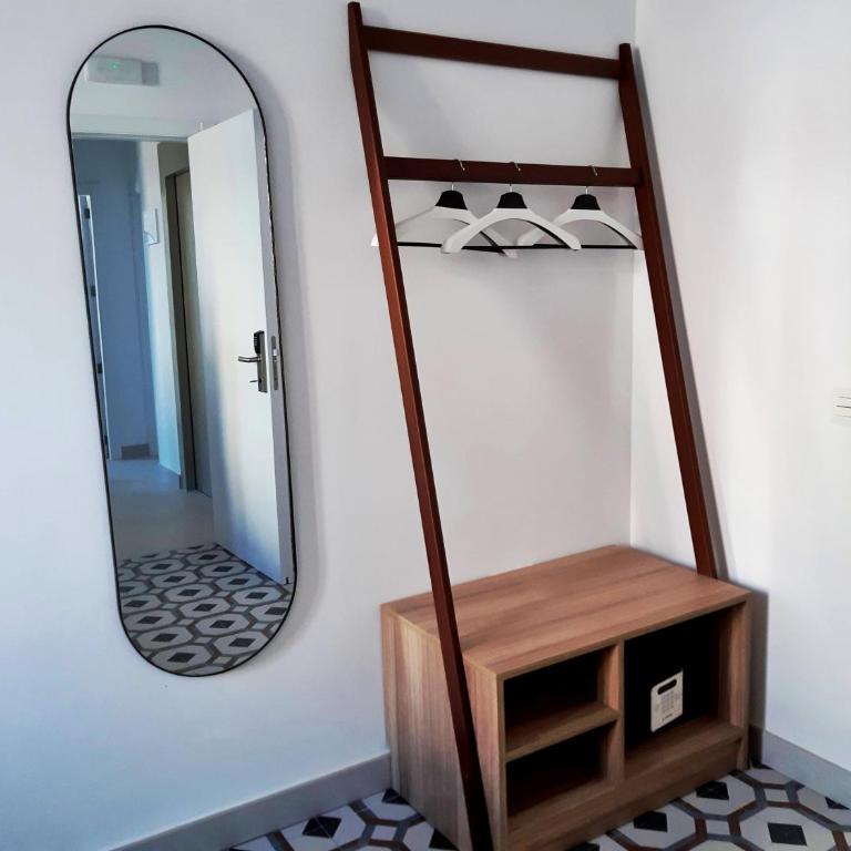 Hotel 19-30 Valencia - Double Room with Balcony - 5