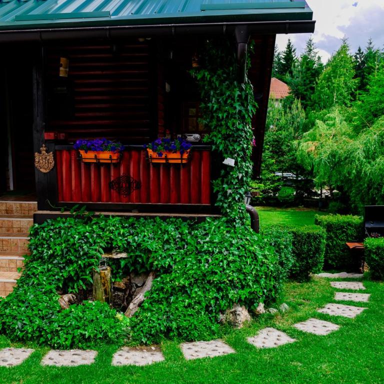Apartments Predah, Mijaila Radovica 13a - Apartman - 2