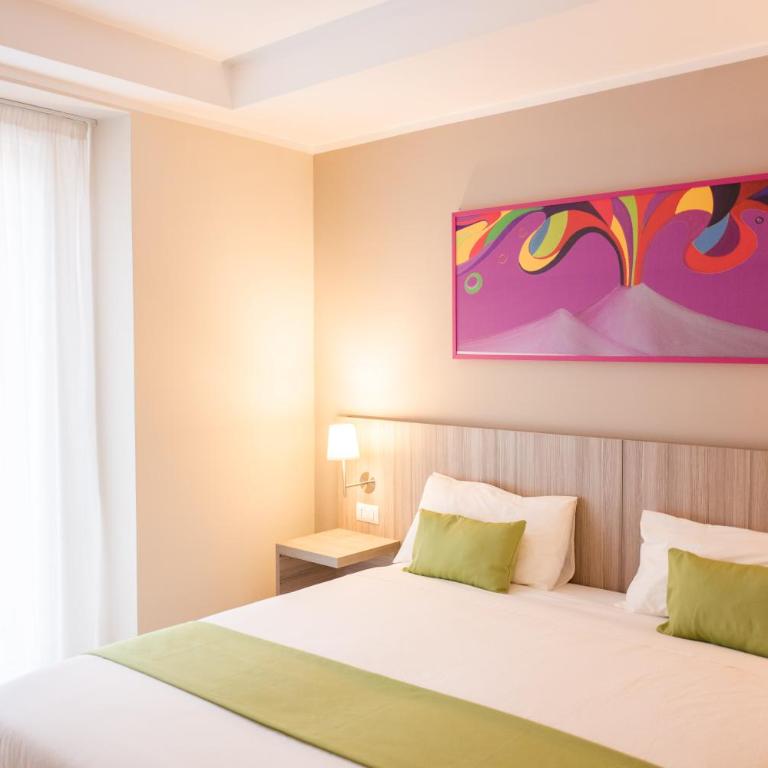 Art Suite nel Cuore di Napoli - Budget Double or Twin Room - 3