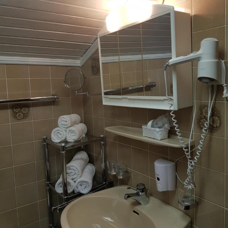 Hiasl Stubn - Dreibettzimmer - 1