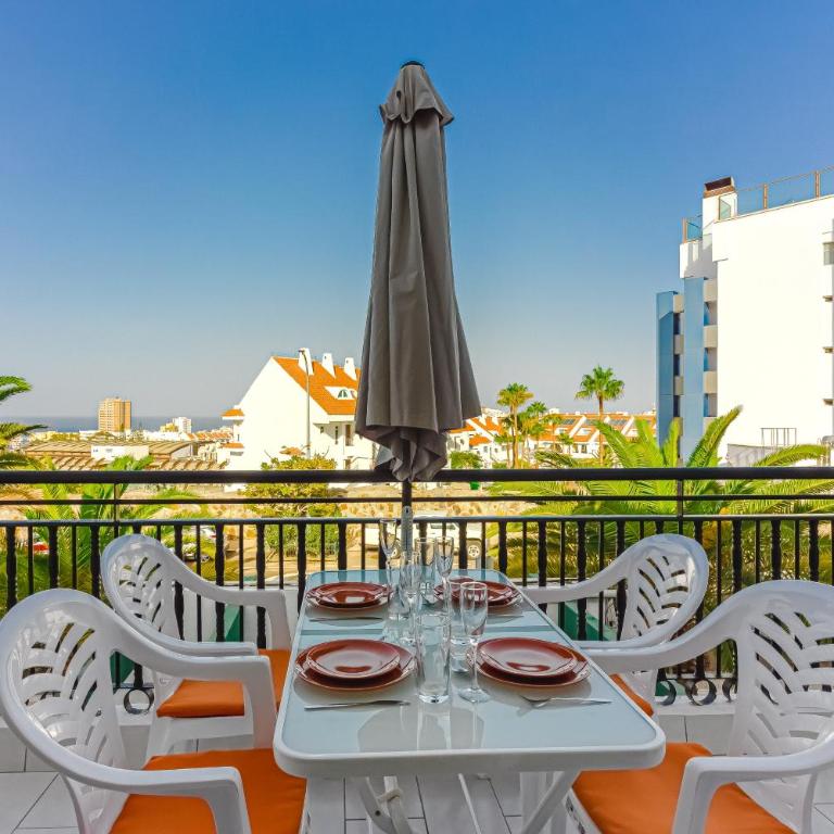 AirCon HeatedPool Modern Apartment Los Cristianos - Apartamento de 1 dormitorio - 1
