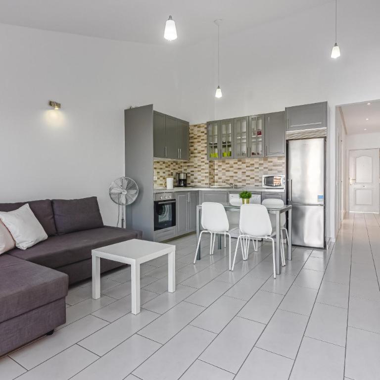 AirCon HeatedPool Modern Apartment Los Cristianos - Apartamento de 1 dormitorio - 20