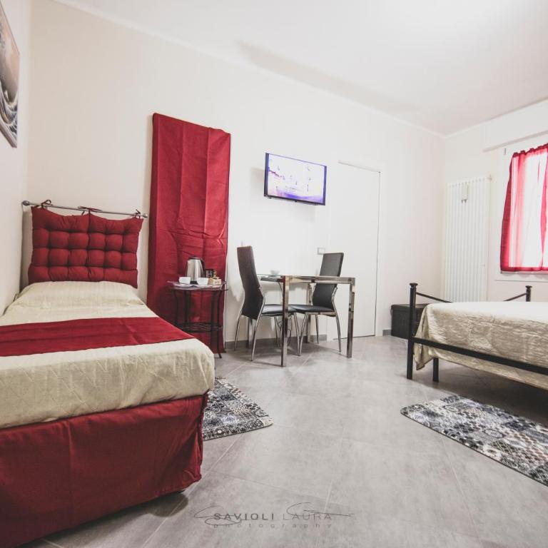 ART & BOOKS bed and breakfast - Camera Tripla - 2