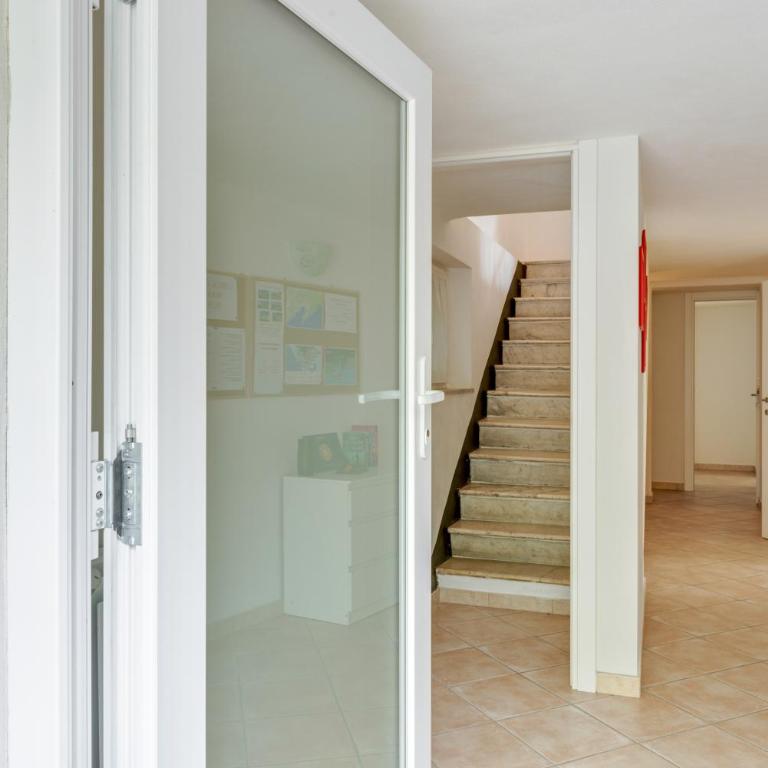 GuestHost - La Spezia Migliarina Bedrooms - Double Room - 1