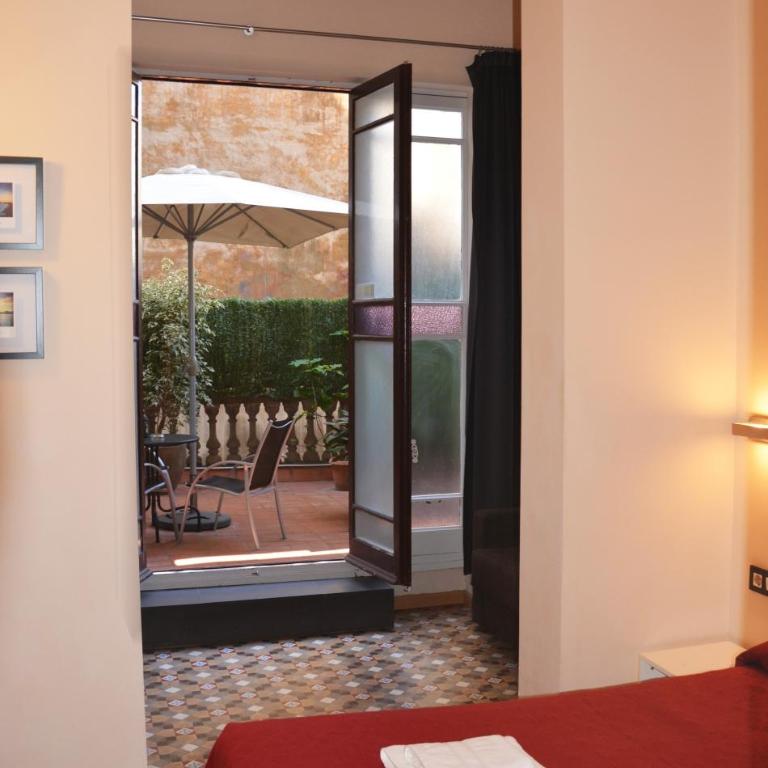 Hotel Center Gran Via - Habitación Doble Superior con terraza y cama supletoria - 2