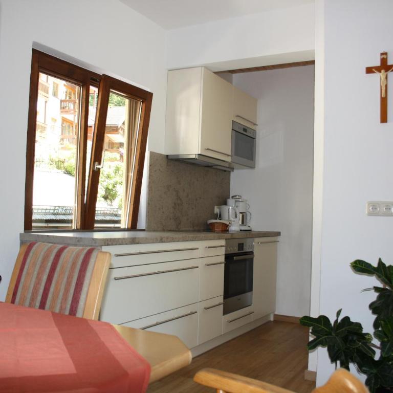 Haus Gassner - Superior One-Bedroom Apartment with Balcony - 25