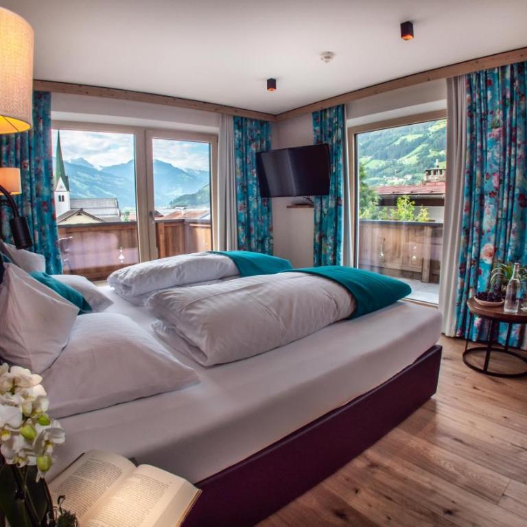 Hotel Tipotsch - Deluxe Doppelzimmer mit Balkon - 3