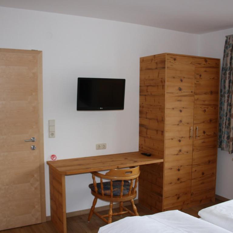 Haus Gassner - Superior One-Bedroom Apartment with Balcony - 15