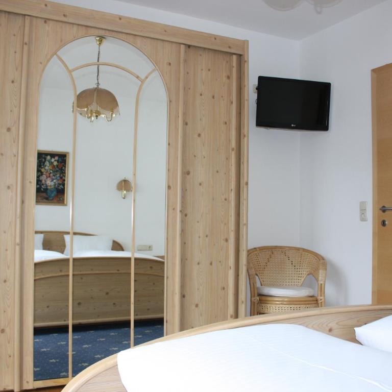 Haus Gassner - Superior One-Bedroom Apartment with Balcony - 31