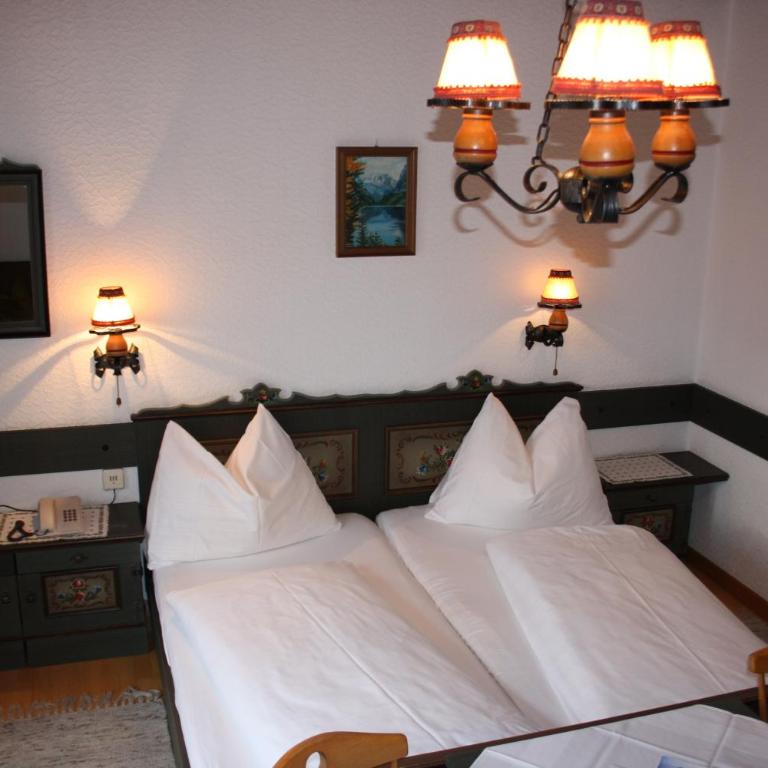 Haus Gassner - Double Room with Balcony - 12