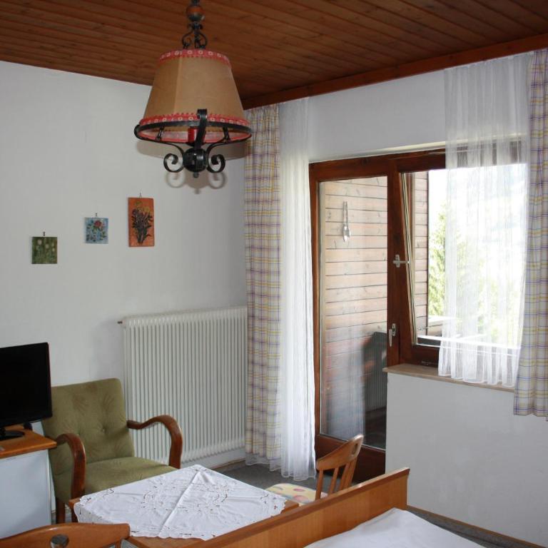 Haus Gassner - Double Room with Balcony - 14