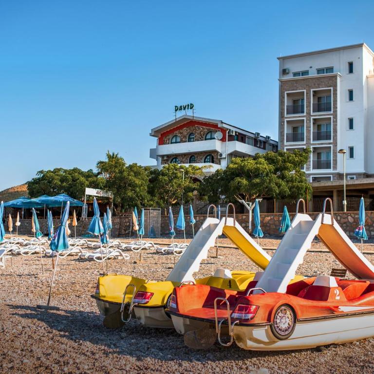David Lux beach rooms - Deluks Soba sa Bračnim Krevetom / Zasebnim Krevetima, Balkonom i Pogledom na More - 7