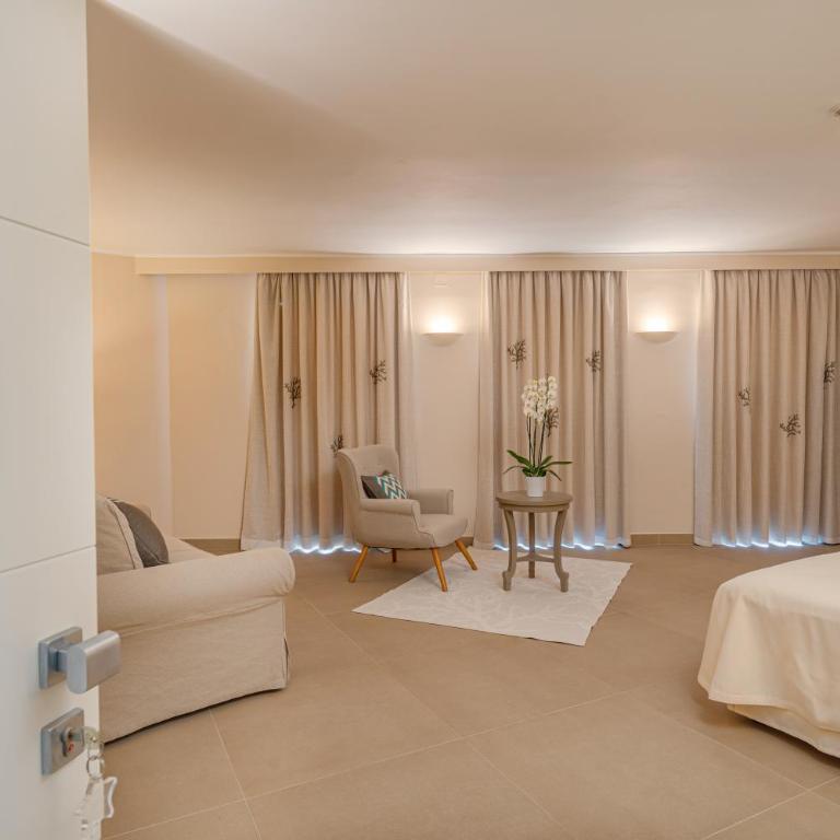 Hotel Cala Lunga - Junior Suite - 7