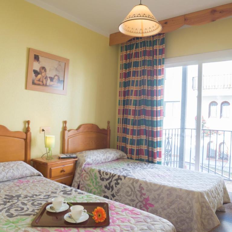 Apartamentos Marineu Playa Romana - Apartamento de 1 dormitorio con vistas al jardín - 4
