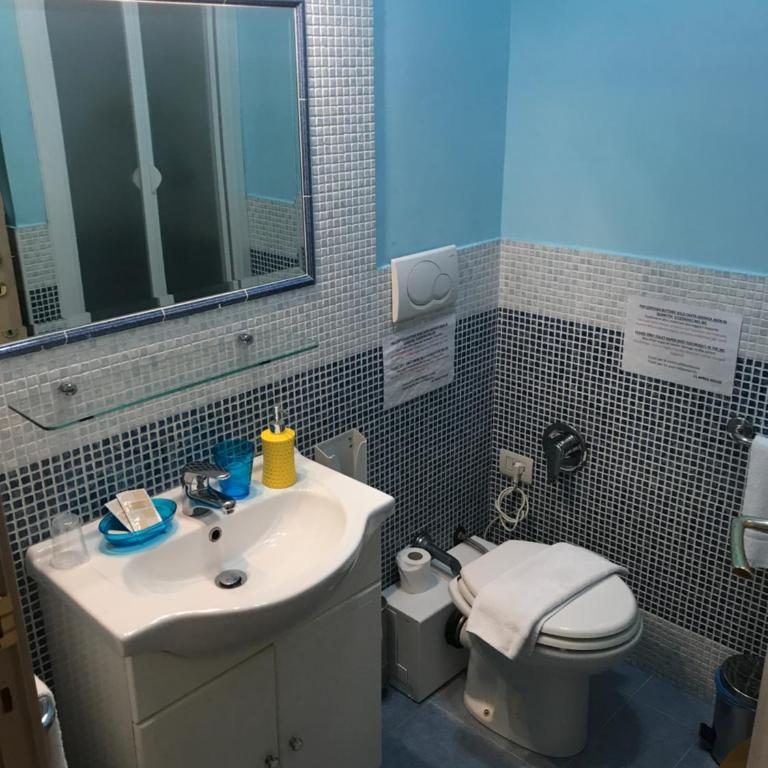 21 Aprile Accommodation - Economy Double Room - 9