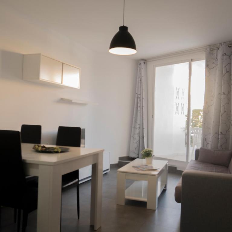Apartamentos Marineu Playa Romana - Apartamento Superior - 5
