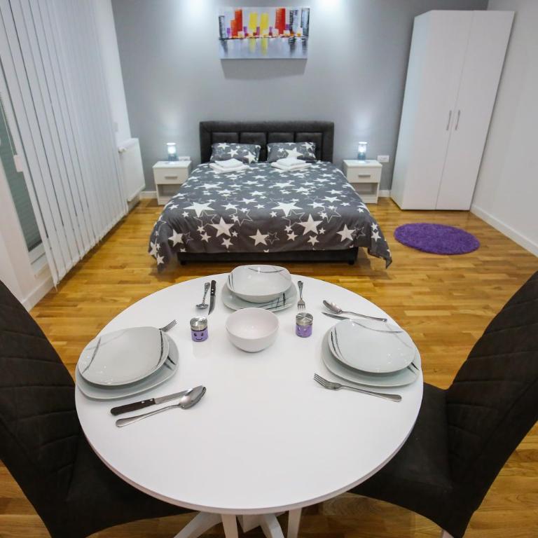 MANIROSI 3 apartman - One-Bedroom Apartment - 3